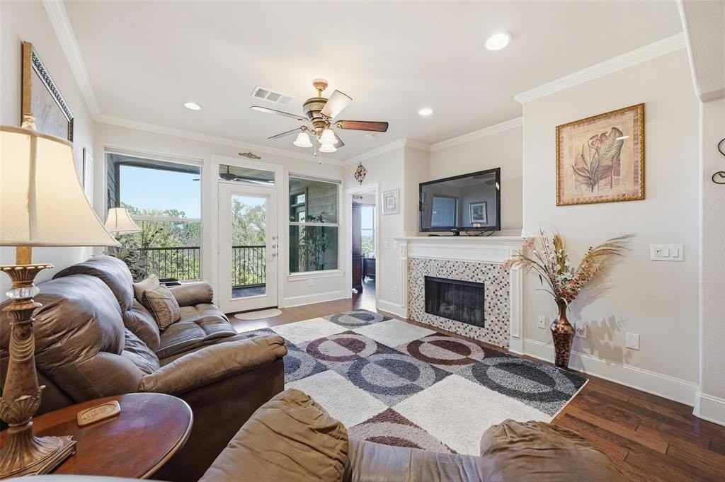 500 Waters Edge Dr #228 - Photo 3 of 32