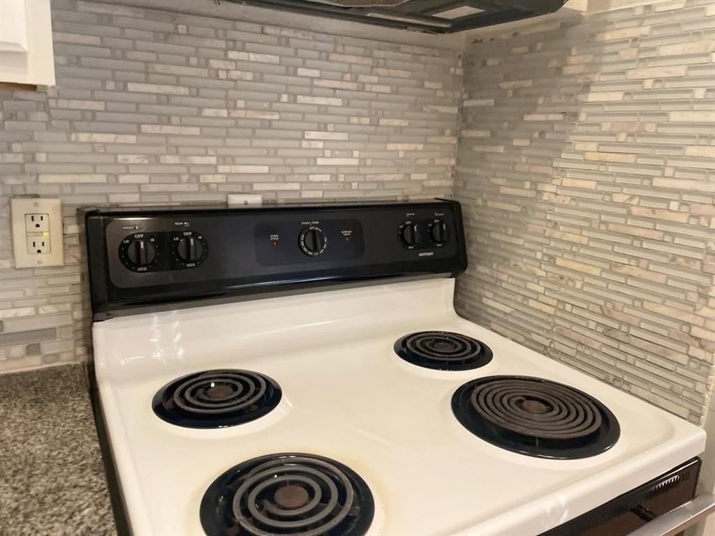 307 E Mitchell St #C - Photo 6 of 16