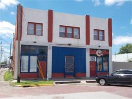 featured image of 376 North Elm Street