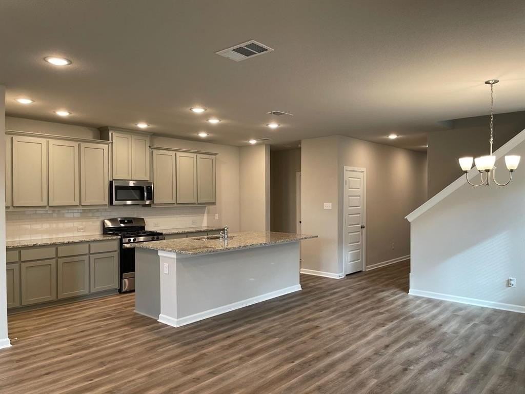 5529 Blue Point Lane - Photo 5 of 15