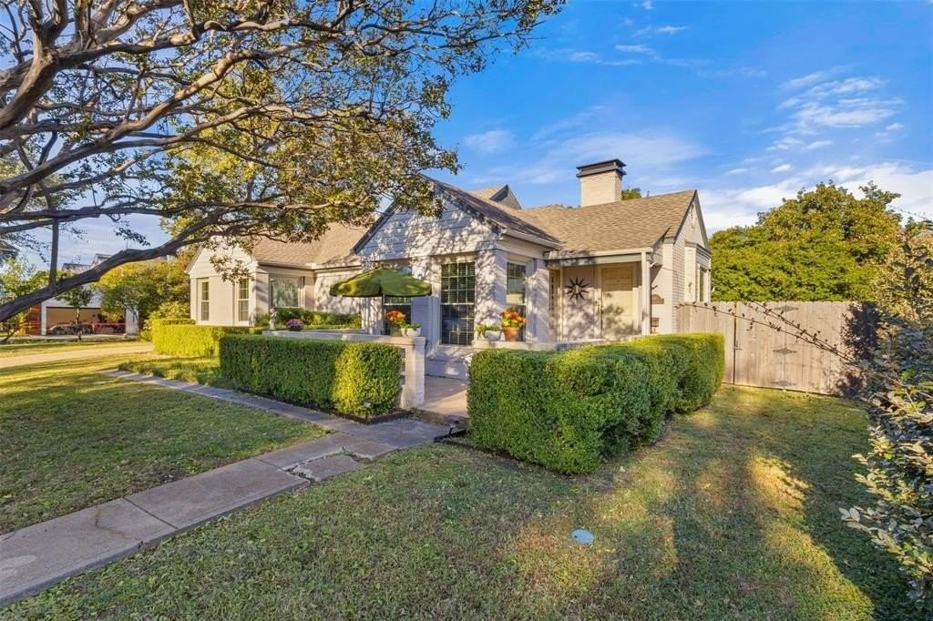 9461 Waterview Rd - Photo 4 of 40