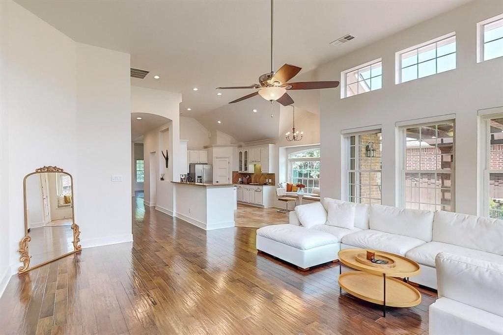 9964 Madrone Dr - Photo 6 of 39