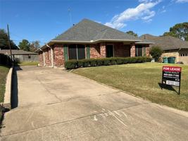 featured image of 1825 Glenway Drive