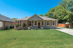 featured image of 1555 S Gravel Cir