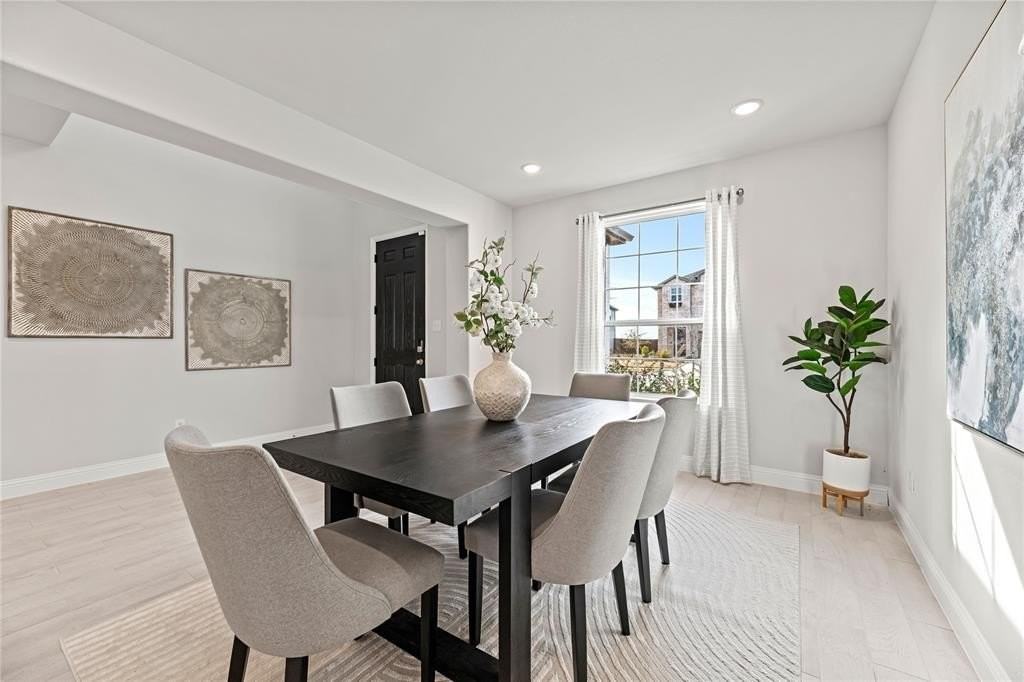 1621 Barnwood Trace - Photo 5 of 37