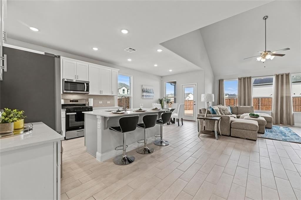 1621 Barnwood Trace - Photo 7 of 37