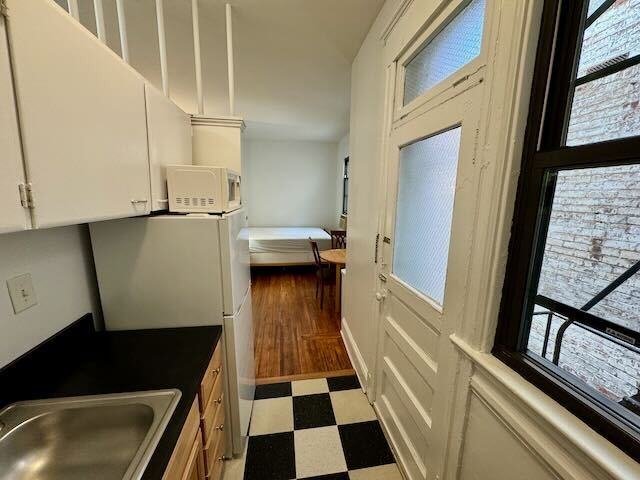 President Adams - Photo 7 of 23