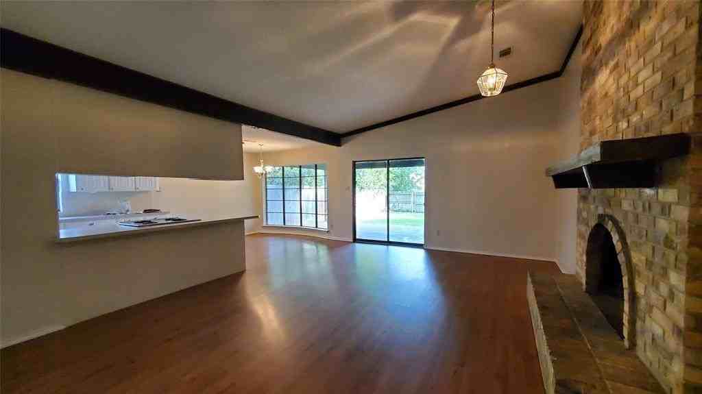 3633 Wedgworth Rd S - Photo 7 of 28