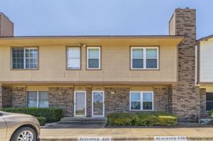 featured image of 929 Vedral Pl #929