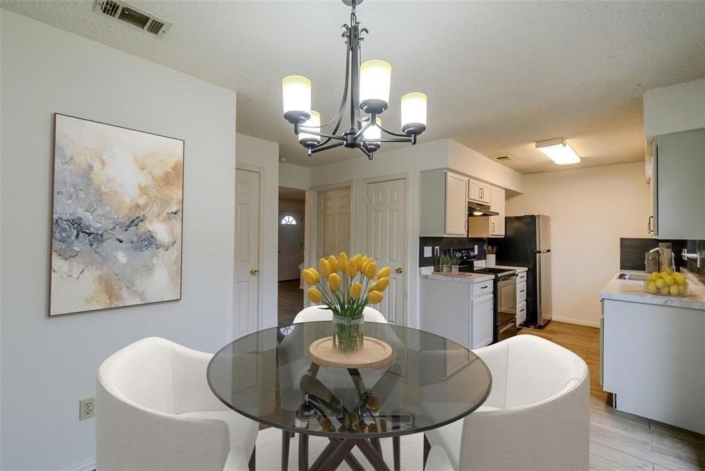 929 Vedral Pl #929 - Photo 3 of 24