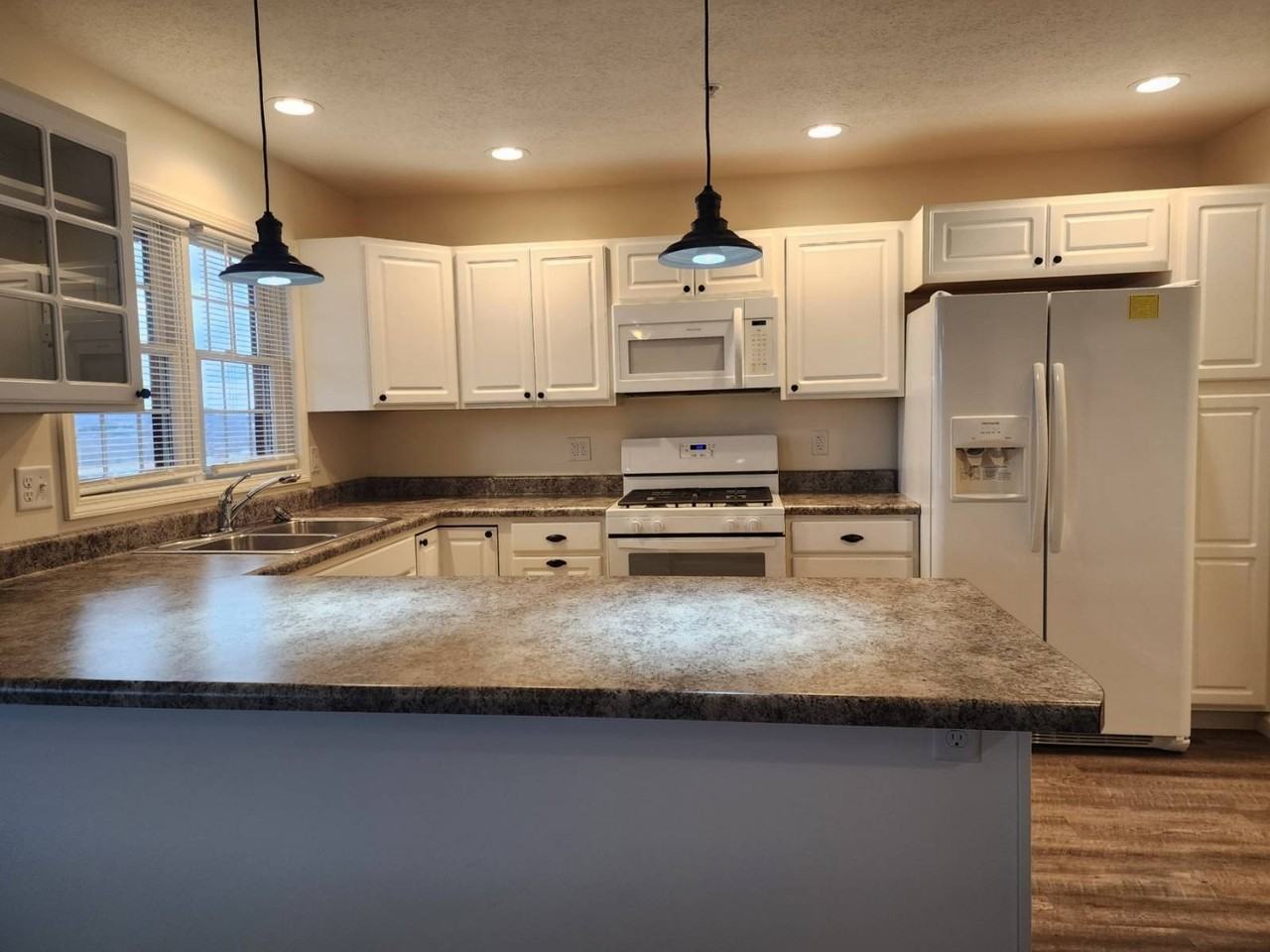 277 Redtail Rdg - Photo 6 of 21