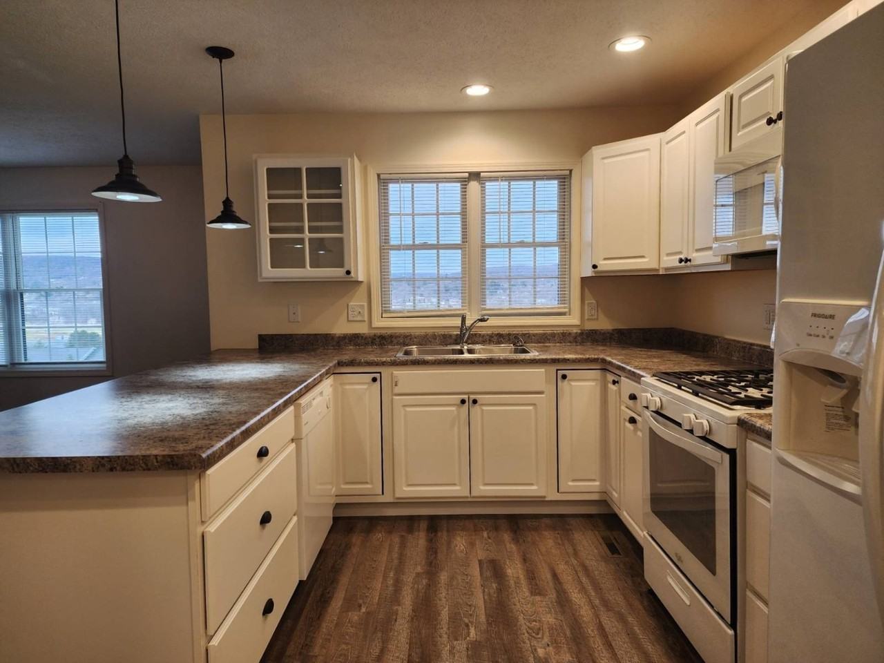 277 Redtail Rdg - Photo 7 of 21