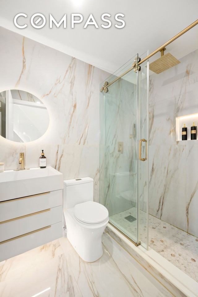 372 5th Ave #2N - Photo 7 of 12