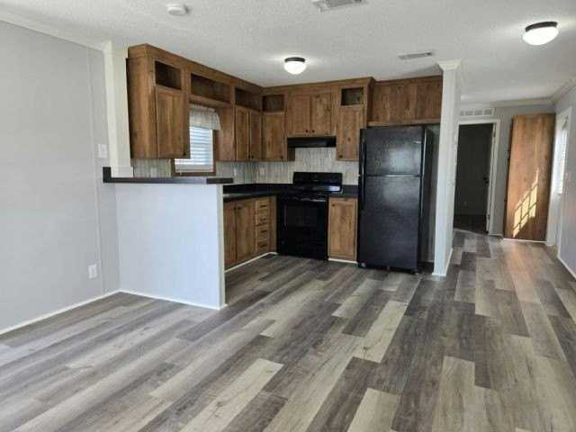 6 Forest Ln #06F - Photo 2 of 4