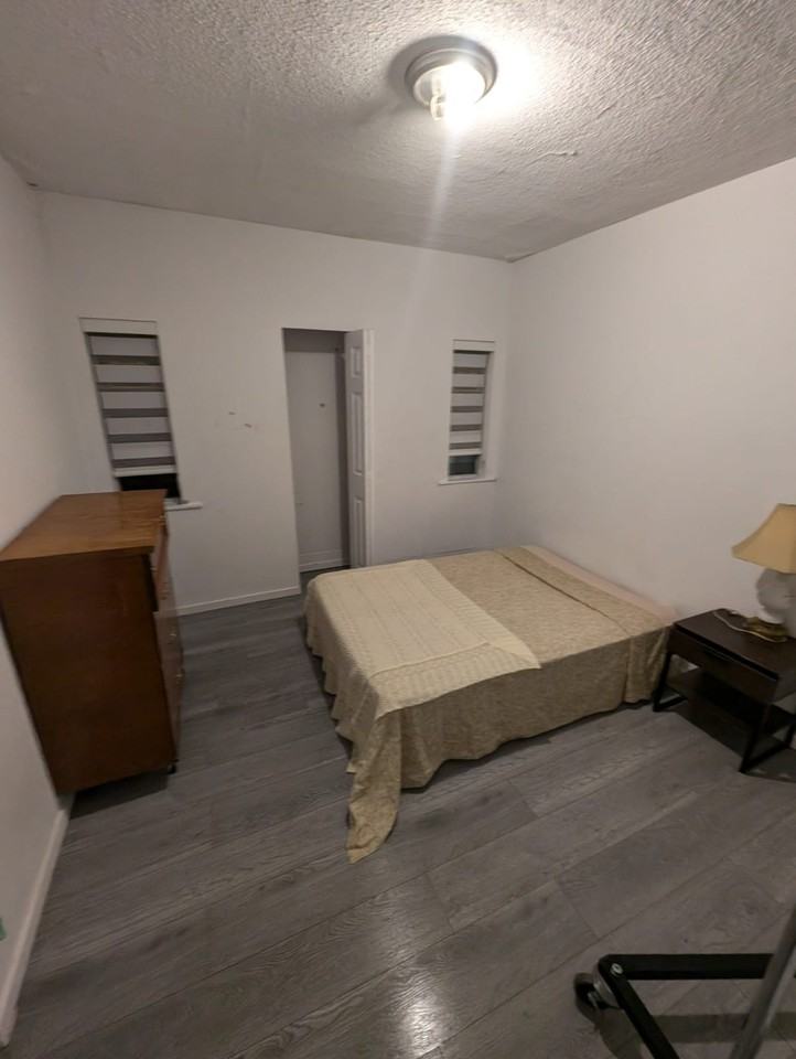 3757 Price Street - Photo 5 of 6