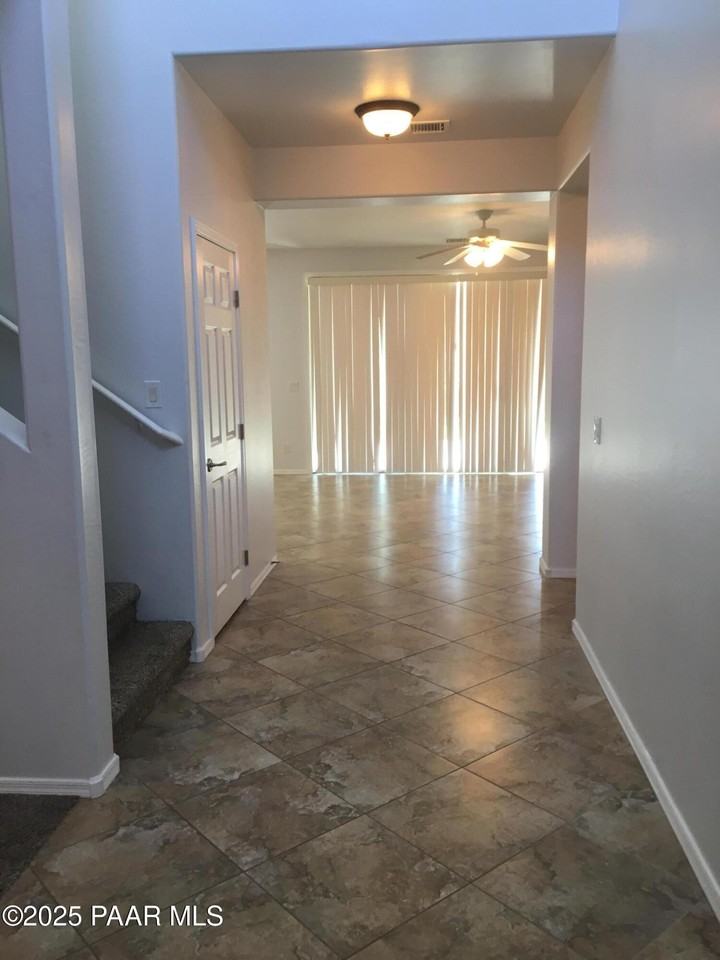 7239 Barefoot Lane - Photo 2 of 30