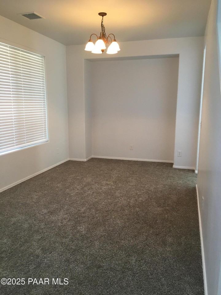 7239 Barefoot Lane - Photo 3 of 30