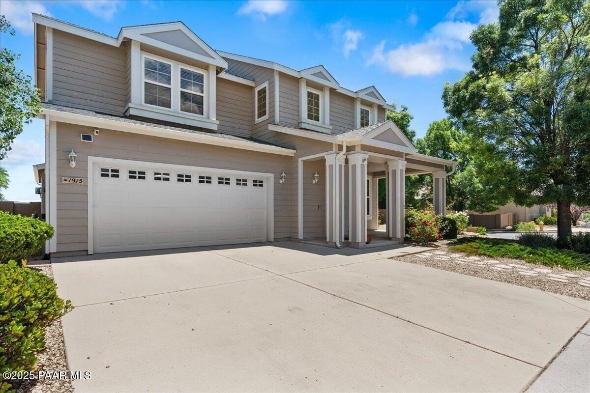 1915 N Bittersweet Way - Photo 3 of 45