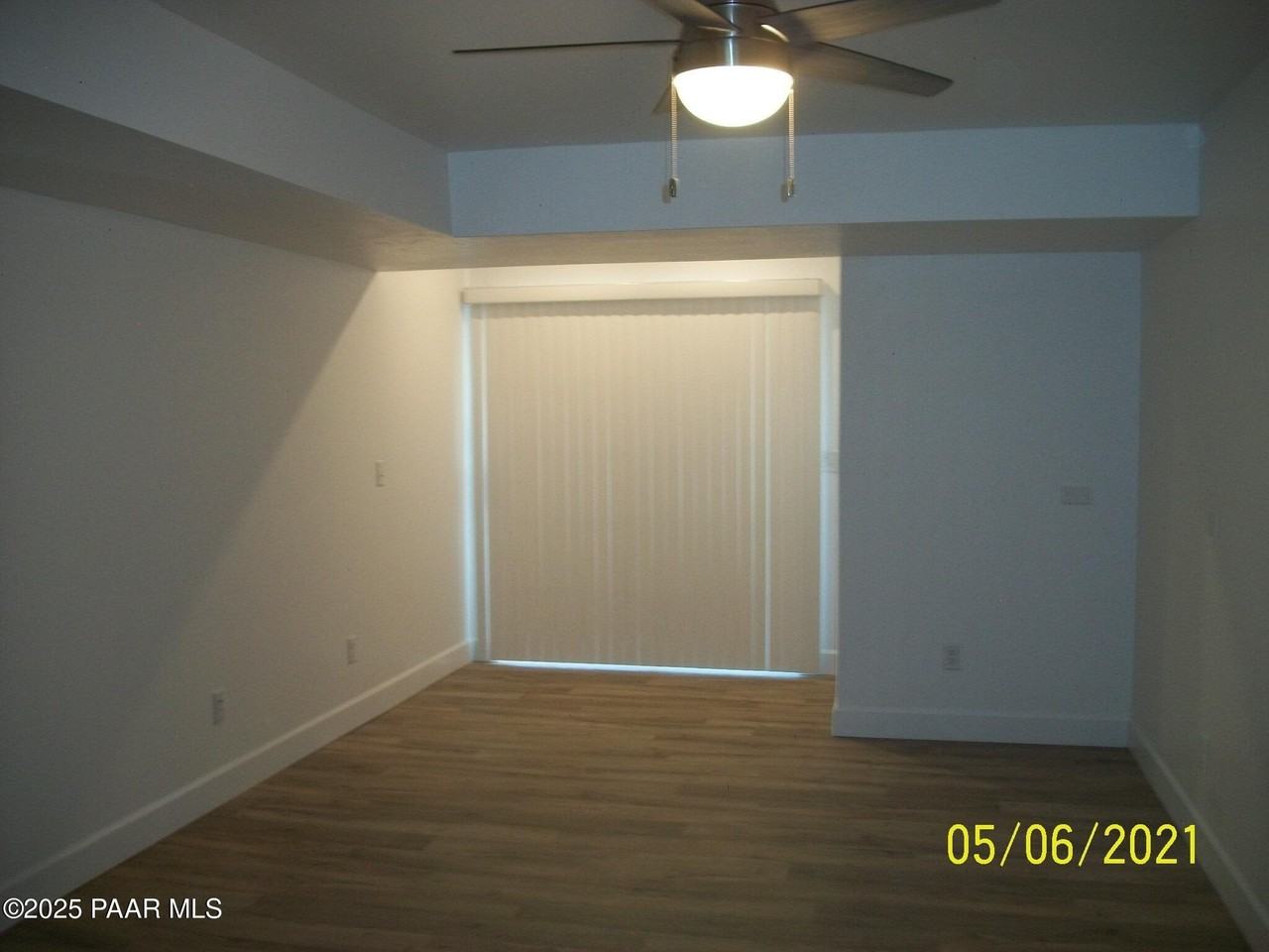 5270 E Diamond Dr Apt B #B - Photo 6 of 12
