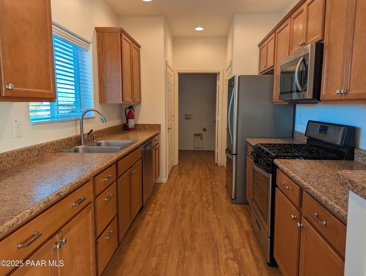 8980 East Navajo Court - Photo 3 of 11