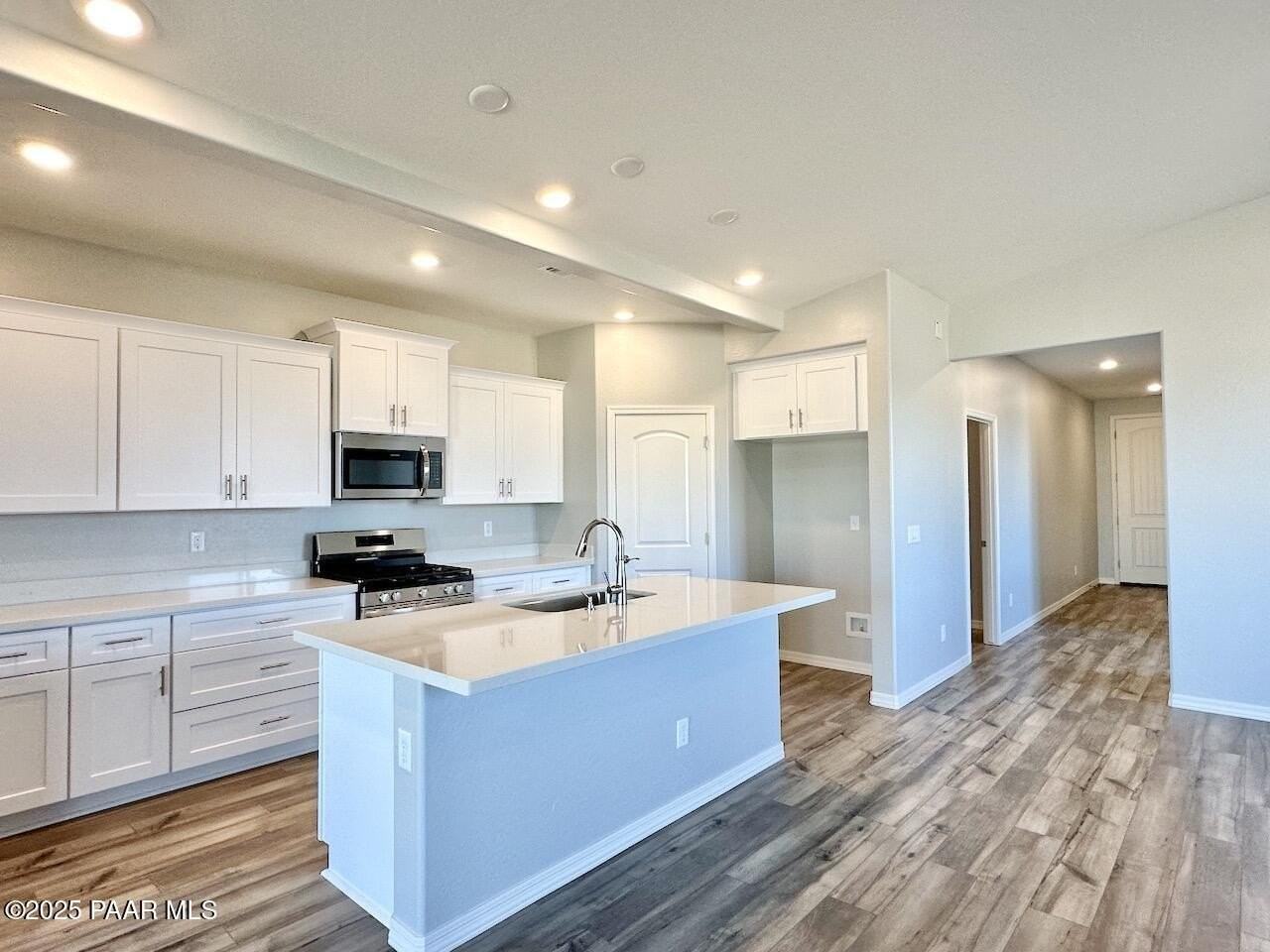 7701 Fieldstone Drive - Photo 7 of 43