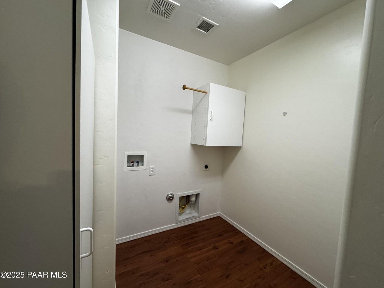 3750 North Meadowlark Drive - Photo 4 of 23