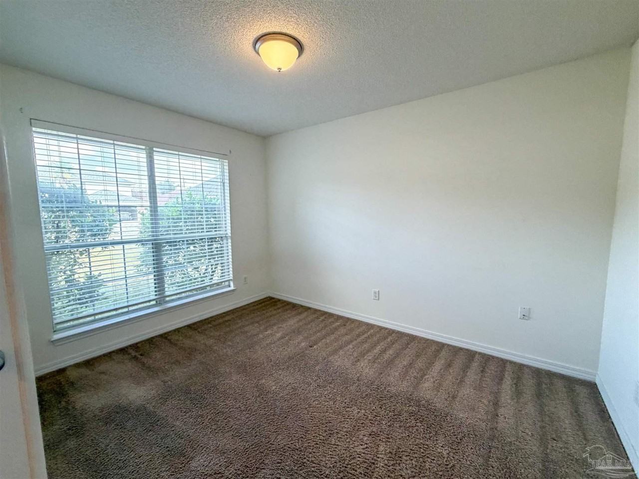 3313 Linger Court - Photo 5 of 13