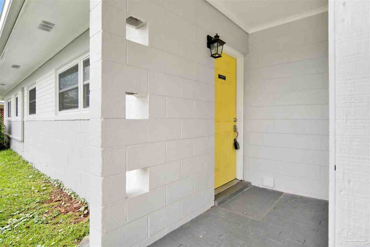 51 Adkinson Dr - Photo 4 of 26