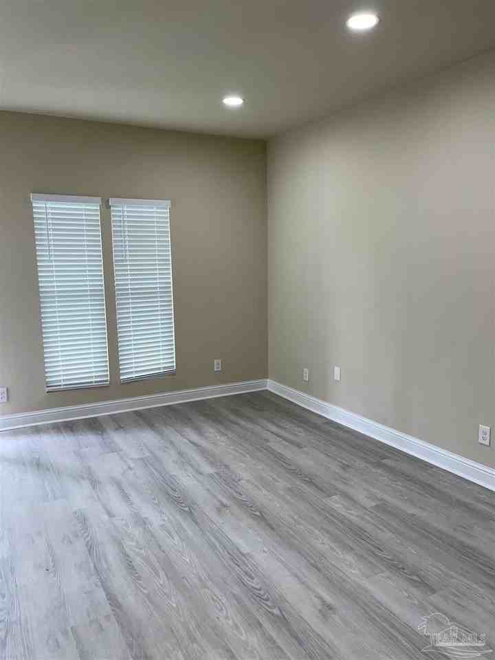 1907 Dr Martin Luther King Jr Dr #B - Photo 7 of 26