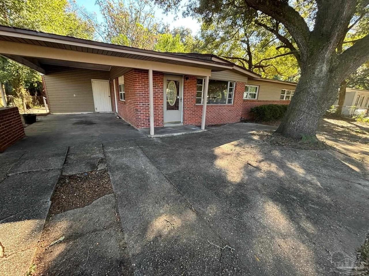 1012 Kearny Dr - Photo 2 of 18