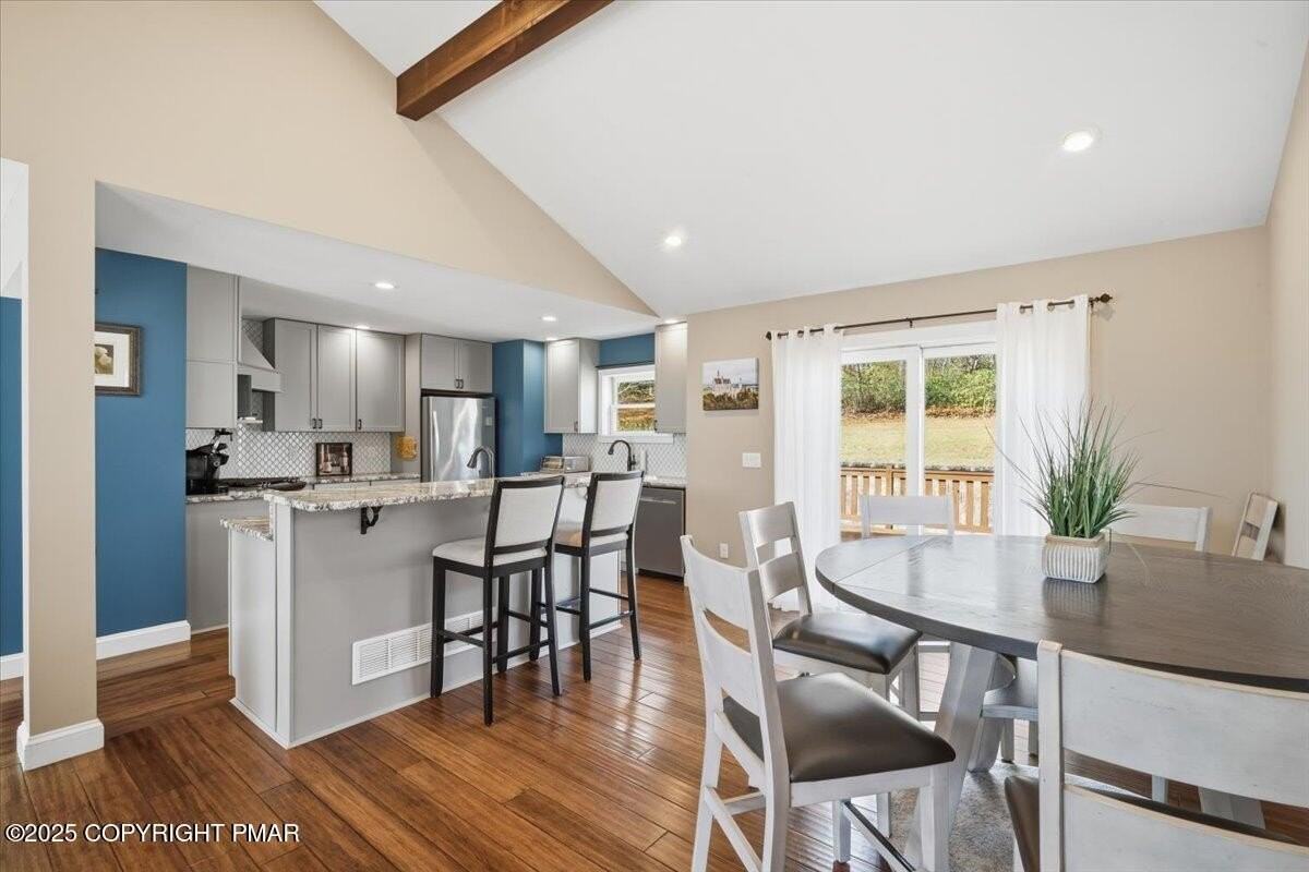 126 Snyder Ln - Photo 6 of 22