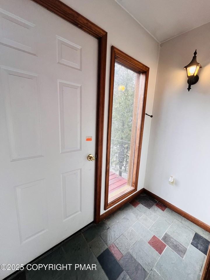 1978 Route 611 - Photo 7 of 12