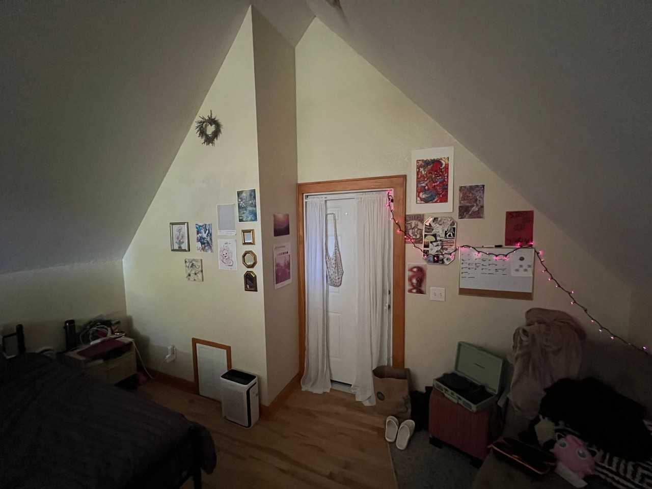 2632 North Bartlett Avenue - Photo 4 of 11