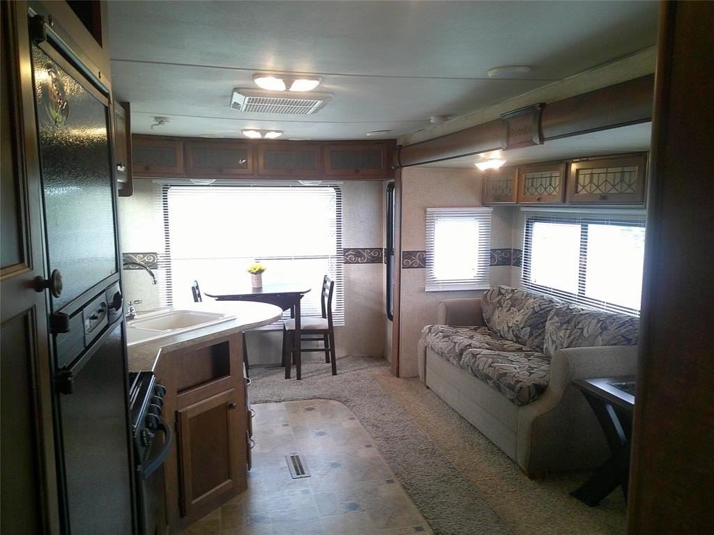 19115 Ne Miami Ct - Photo 3 of 10