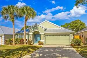 featured image of 920 Northwest Waterlily Place