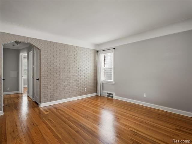 212 Devillen Avenue - Photo 3 of 16