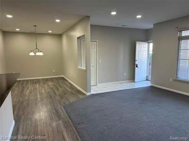 5686 Acorn Ln - Photo 5 of 21