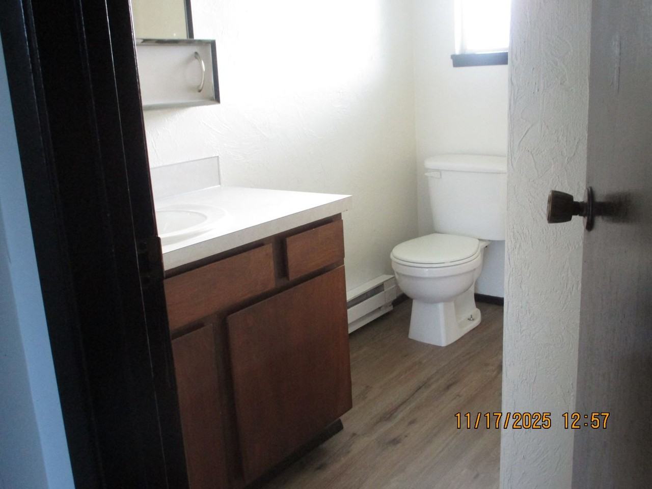 1128 Ruby Ct - Photo 4 of 12