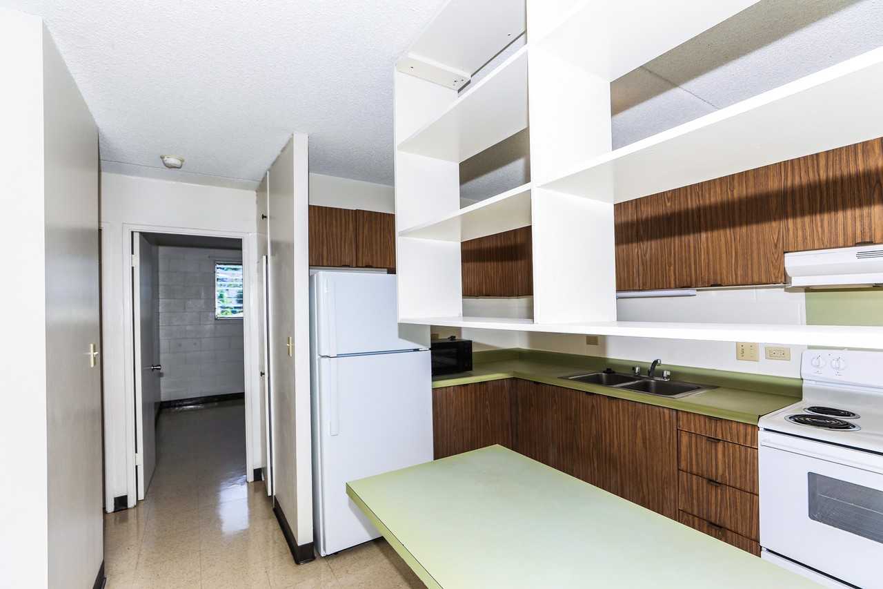 1747 Pali Highway - Photo 3 of 6