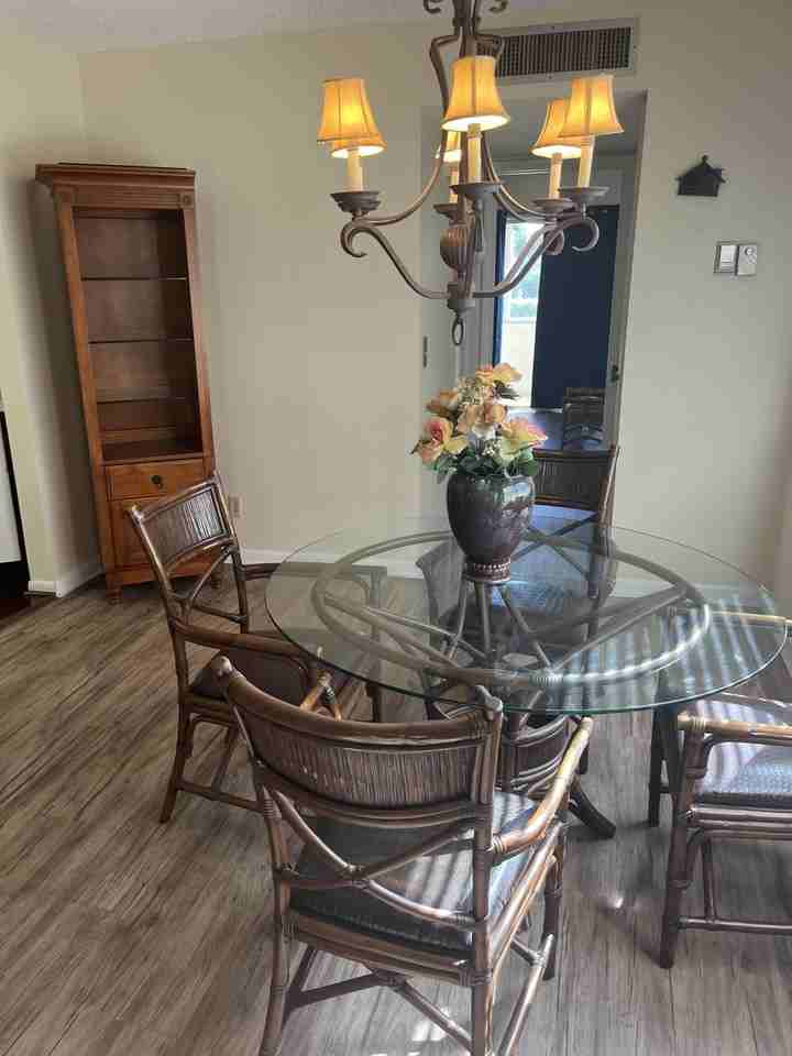 522 Capri K - Photo 5 of 25