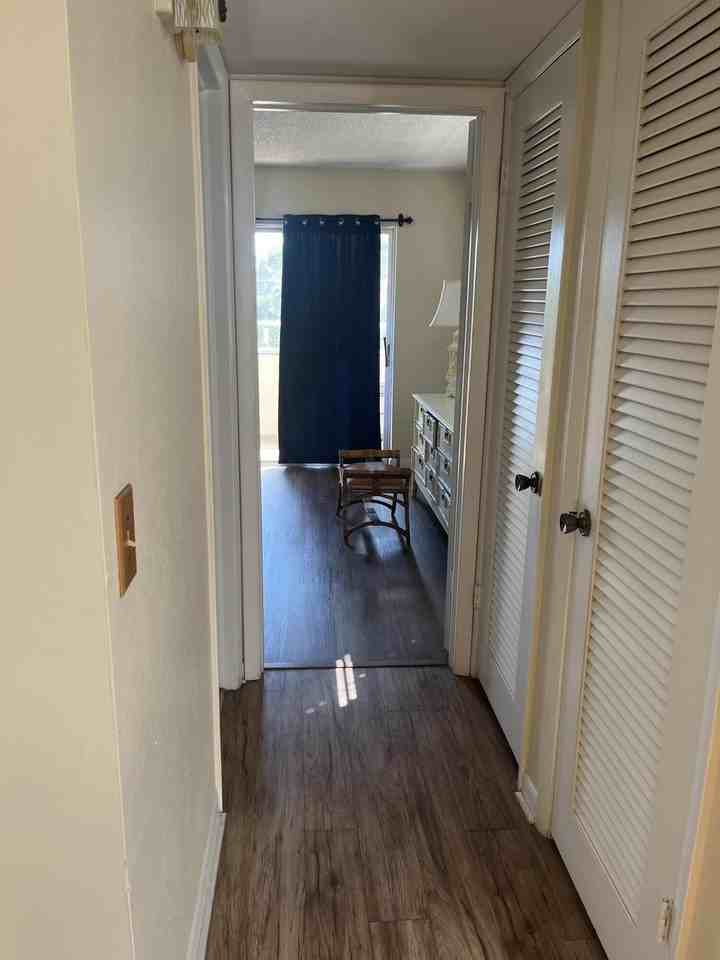 522 Capri K - Photo 7 of 25