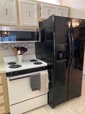 5681 Southwest 2nd Court #204 - Photo 4 of 22