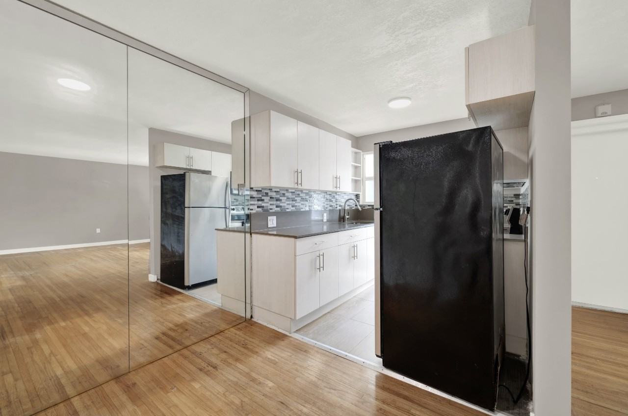 216 Calabria Ave. - Photo 3 of 18