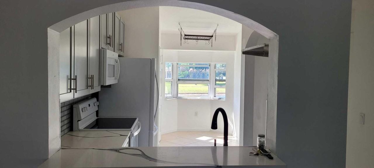 3478 3478 Briar Bay 202 Boulevard #202 - Photo 6 of 23