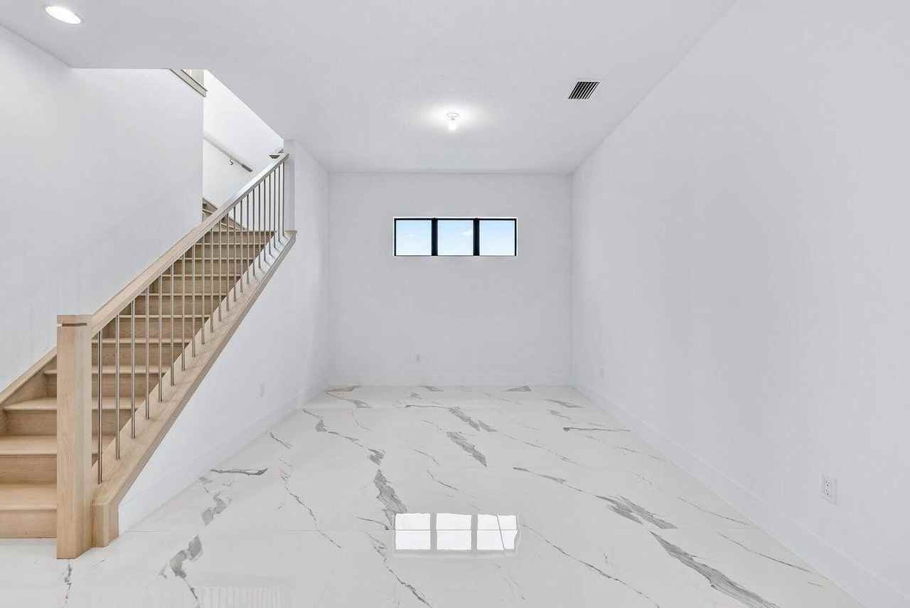 13185 Faberge Pl - Photo 7 of 29