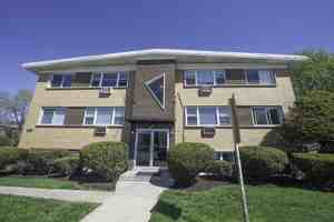 featured image of 1117 East Roosevelt Road