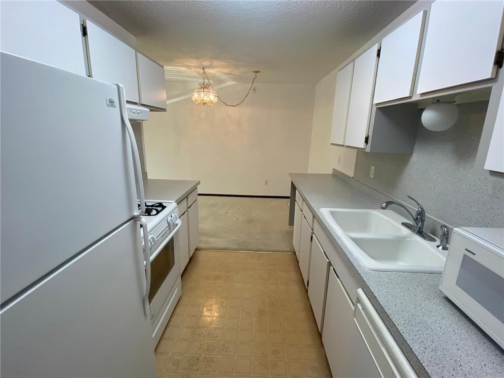 7350 York Avenue South #209 - Photo 3 of 26