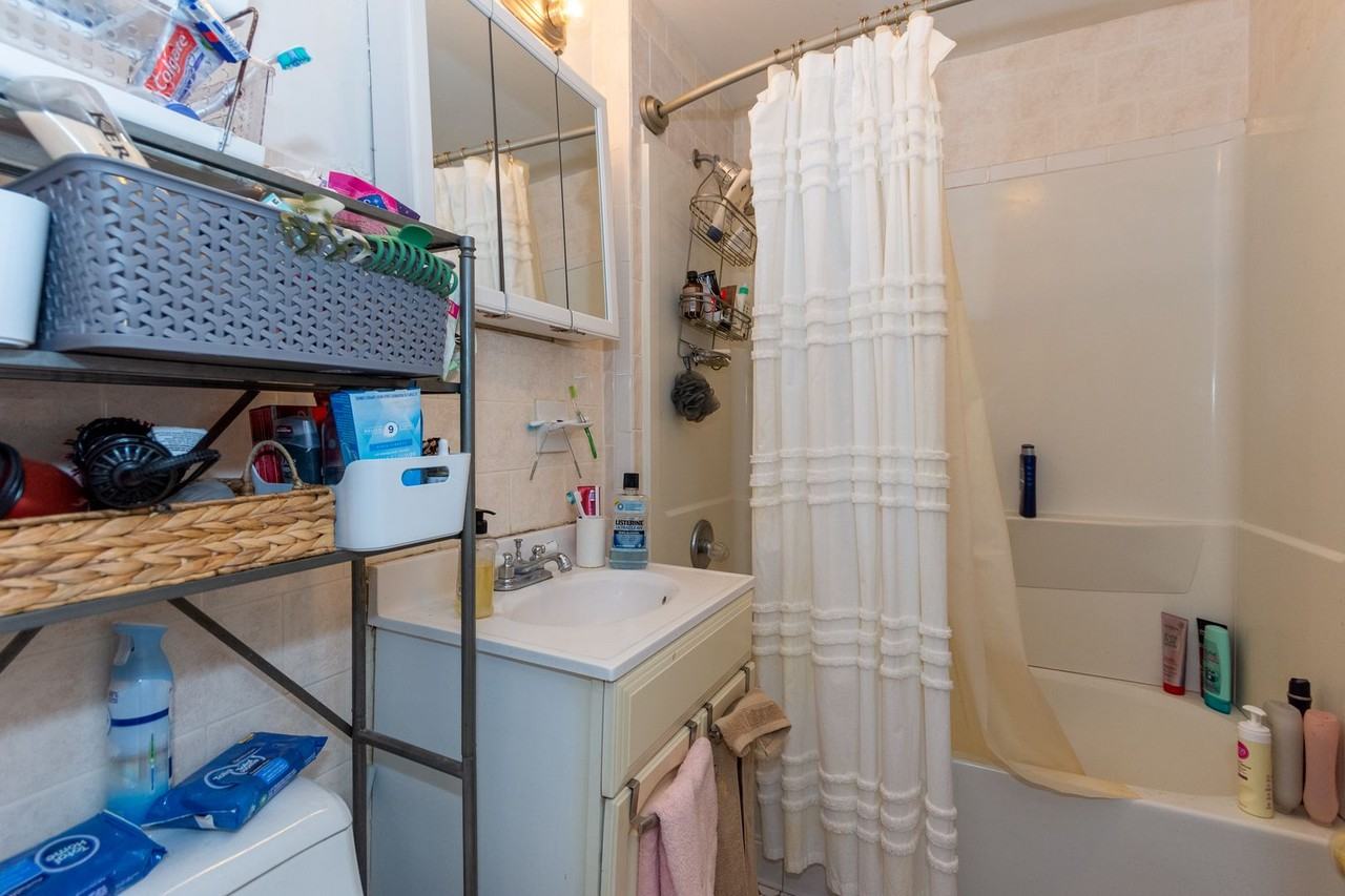 60 Egmont St - Photo 7 of 7