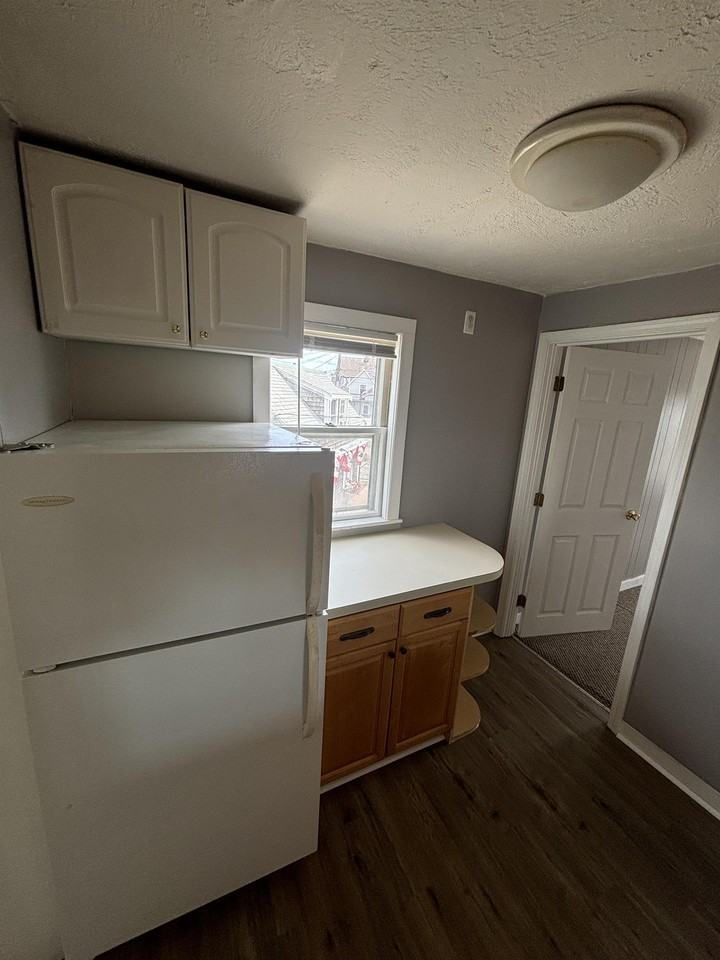 232 Ocean Street, Marshfield - Photo 5 of 17