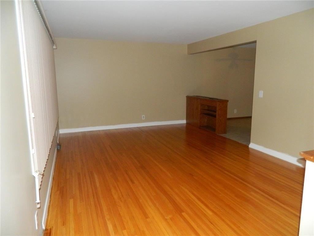 209 Valley High Rd - Photo 4 of 13